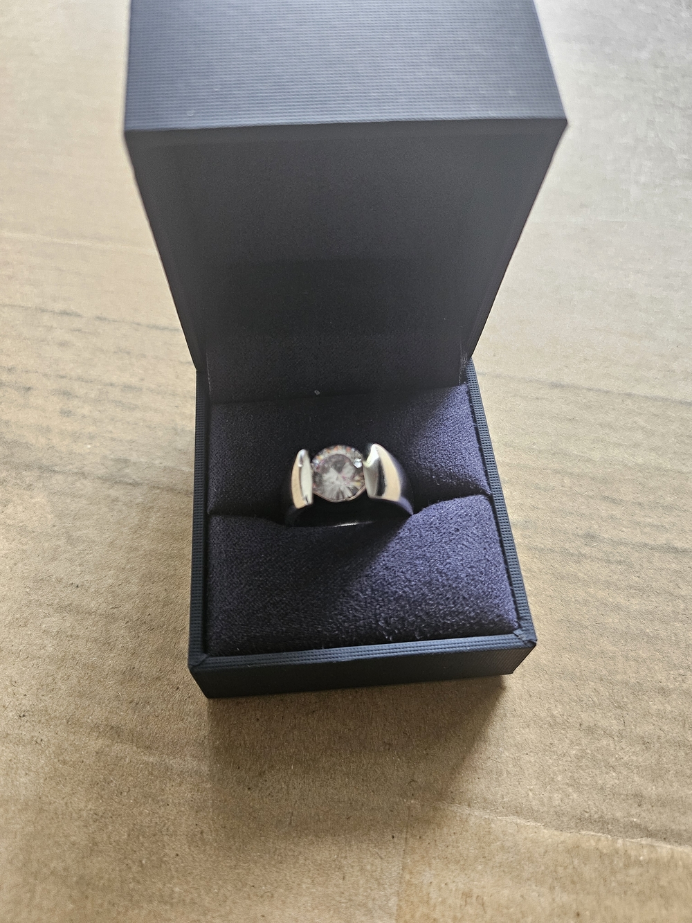 Brilliant 2.00 ct Diamondlite Solitaire RingSterling Silver Size: 7.5 DIAMONDLIT
